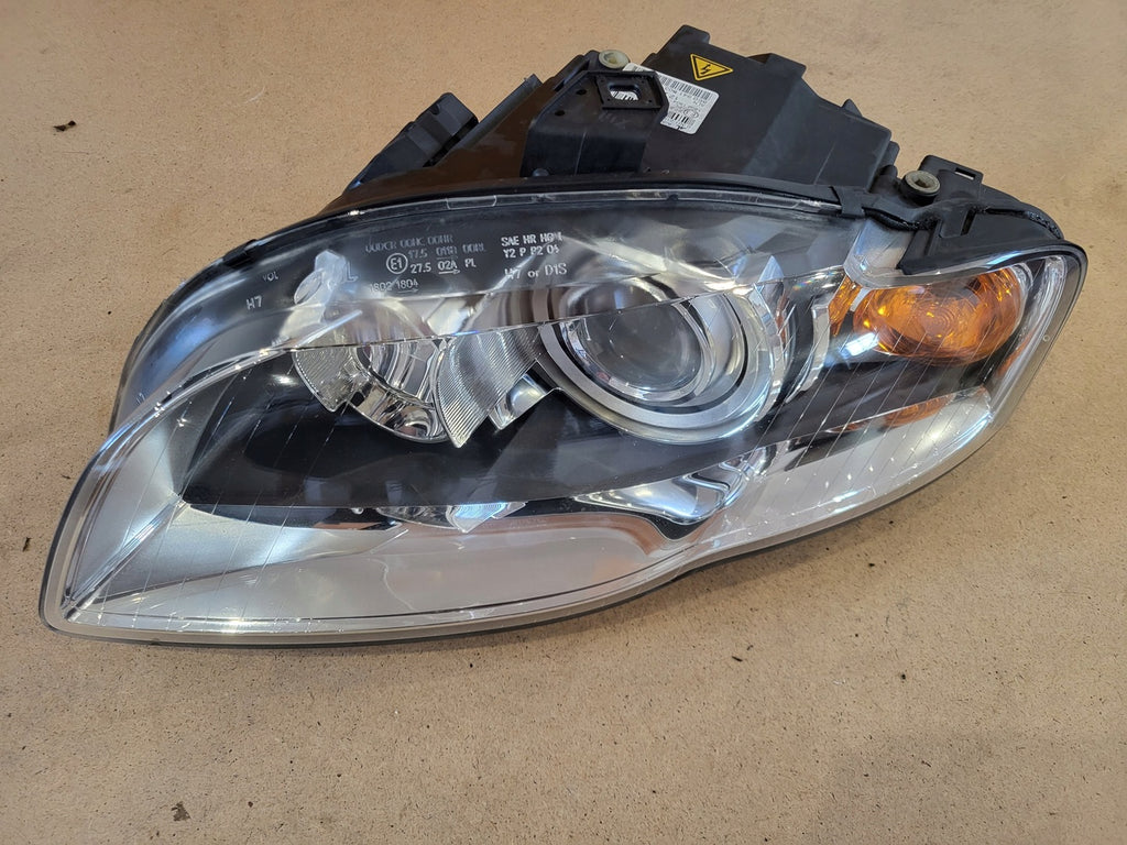 Frontscheinwerfer Audi A4 B7 8E0941003AM Xenon Links Scheinwerfer Headlight