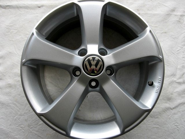 1x Alufelge 16 Zoll 6.5" 5x112 42ET 3C1071498B VW Passat Rim Wheel