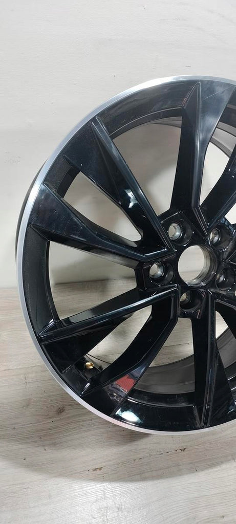 1x Alufelge 17 Zoll 6.5" 5x100 40ET 658601025 Skoda Scala Kamiq Rim Wheel FEL1684420115rk