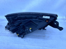 Laden Sie das Bild in den Galerie-Viewer, Frontscheinwerfer Skoda Kamiq 657941015B Links Scheinwerfer Headlight SCH5607522880yy