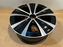 Load image into Gallery viewer, 1x Alufelge 18 Zoll 9.0&quot; 5x112 52,5ET A2134015300 Mercedes-Benz W213 Rim Wheel