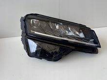 Laden Sie das Bild in den Galerie-Viewer, Frontscheinwerfer Skoda Karoq 57B941016D Full LED Rechts Scheinwerfer Headlight SCH1218473620cc
