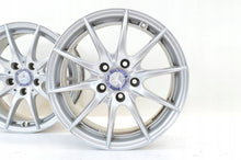 Load image into Gallery viewer, 4x Alufelge 16 Zoll 7.0" 5x112 43ET Glanz Silber A2044015702 Mercedes-Benz FEL3958330217xb