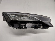 Laden Sie das Bild in den Galerie-Viewer, Frontscheinwerfer Skoda Octavia IV 5E4941036 Full LED Rechts Headlight SCH2739788296dv