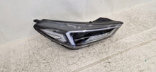 Laden Sie das Bild in den Galerie-Viewer, Frontscheinwerfer Hyundai Tucson 92102-D7700 LED Rechts Scheinwerfer Headlight