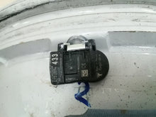 Laden Sie das Bild in den Galerie-Viewer, 1x Alufelge 19 Zoll 8.0" 5x120 40ET 6007214-00-E Tesla S Rim Wheel FEL5423148773gy