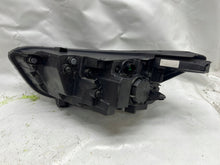 Laden Sie das Bild in den Galerie-Viewer, Frontscheinwerfer Kia Stonic 92102-H8 Full LED Rechts Scheinwerfer Headlight