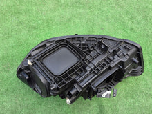 Laden Sie das Bild in den Galerie-Viewer, Frontscheinwerfer Mercedes-Benz W177 A1779064803 LED Rechts Headlight SCH1483190864hj