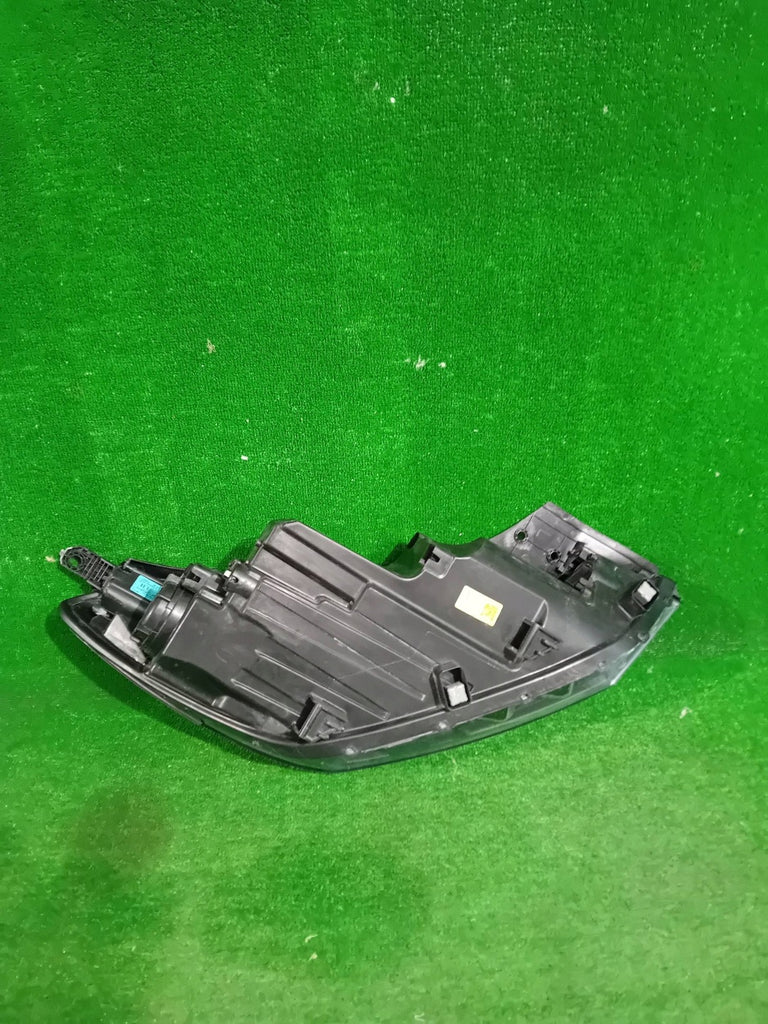 Frontscheinwerfer Hyundai Tucson 92101D7700 Links Scheinwerfer Headlight SCH6315741646bh