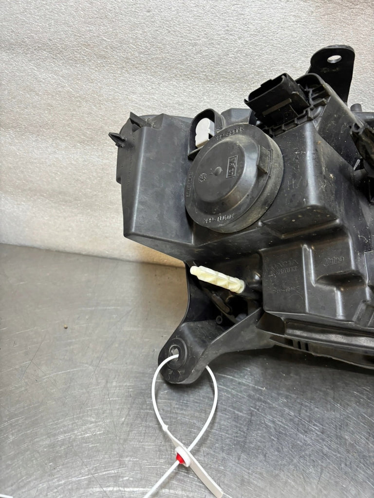 Frontscheinwerfer Dacia Sandero II 260608143R Links Scheinwerfer Headlight SCH2616314180rl