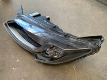 Laden Sie das Bild in den Galerie-Viewer, Frontscheinwerfer Citroën Jumper 00468622940 Links Scheinwerfer Headlight SCH3102113658uh