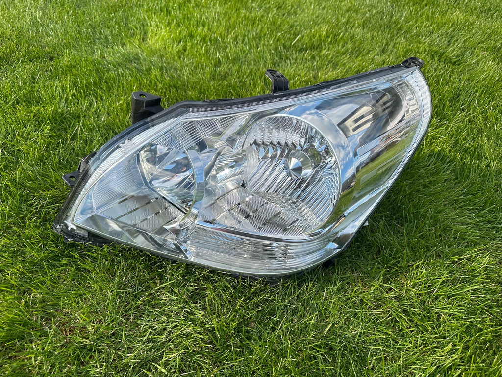 Frontscheinwerfer Toyota Corolla Verso 81070-0F101-00 Xenon Links Headlight SCH9121975516mv