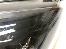 Laden Sie das Bild in den Galerie-Viewer, Frontscheinwerfer Mazda II D43N-51030 3G1941082 Full LED Rechts Headlight