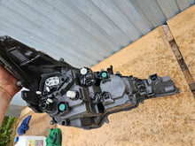 Load image into Gallery viewer, Frontscheinwerfer Toyota Corolla 8115002X10 L729978L1804 Links Headlight SCH6464627428pf