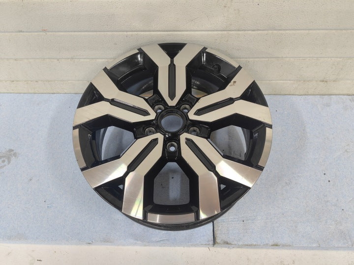 1x Alufelge 17 Zoll 6.5" 5x114.3 50ET Glanz 403005180R Dacia Rim Wheel FEL3861797408ag