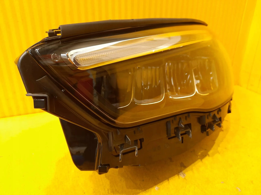 Frontscheinwerfer Mercedes-Benz Gla H247 A2479066107 Links Headlight SCH3584521808br