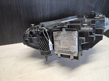 Load image into Gallery viewer, Frontscheinwerfer BMW 2 G42 8083636 LED Rechts Scheinwerfer Headlight SCH6474843170lc