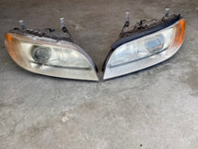 Load image into Gallery viewer, Frontscheinwerfer Volvo S80 30796135 Ein Stück (Rechts oder Links) Headlight SCH5435328379zp