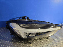 Load image into Gallery viewer, Frontscheinwerfer Volvo Xc60 II 32337379 LED Rechts Scheinwerfer Headlight SCH2129083588ce