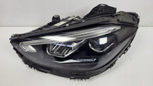 Laden Sie das Bild in den Galerie-Viewer, Frontscheinwerfer Mercedes-Benz W206 A2069060703 Links Scheinwerfer Headlight SCH7131370810ue