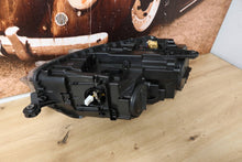 Laden Sie das Bild in den Galerie-Viewer, Frontscheinwerfer Skoda Octavia III 5E1941015B Xenon Links Headlight SCH4729499721tw