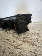 Load image into Gallery viewer, Frontscheinwerfer Audi A1 8X0941004N 8X0941003N Xenon Rechts Headlight SCH3790210673xd