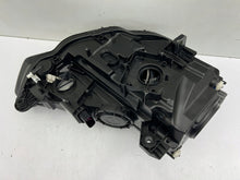 Laden Sie das Bild in den Galerie-Viewer, Frontscheinwerfer Audi A3 8V0941043 Xenon Links Scheinwerfer Headlight