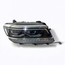 Laden Sie das Bild in den Galerie-Viewer, Frontscheinwerfer VW Tiguan Allspace 5NN941082C LED Rechts Headlight