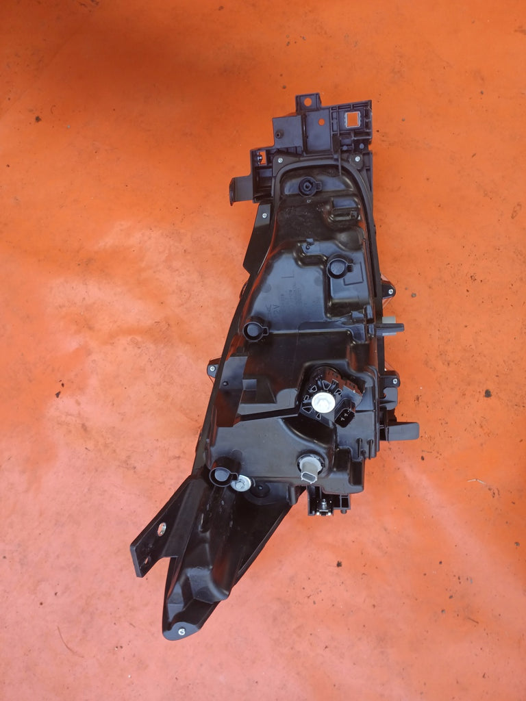 Frontscheinwerfer Mazda 3 BHR2-51040 BHN3-51040 BHR251040 BHN351040 Xenon Links SCH3838361386fd