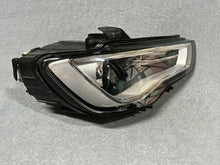 Laden Sie das Bild in den Galerie-Viewer, Frontscheinwerfer Audi A3 8V0941006 LED Ein Stück (Rechts oder Links) Headlight