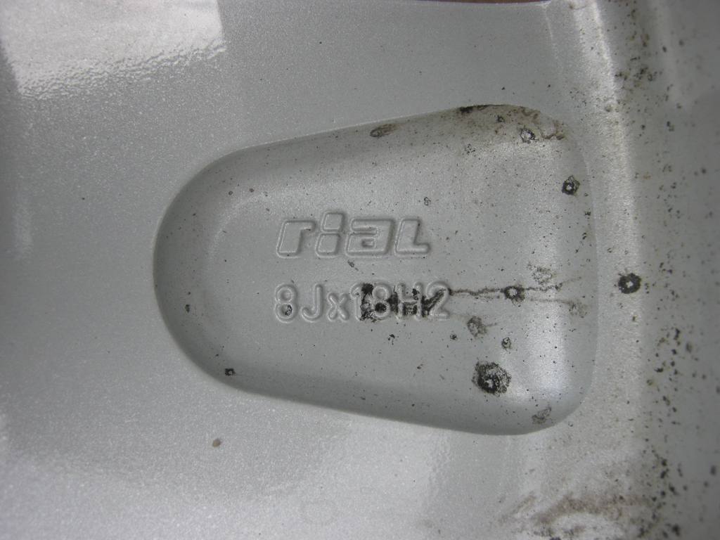 1x Alufelge 18 Zoll 8.0" 5x130 57ET 7L6601025G VW Touareg 7l6 Rim Wheel