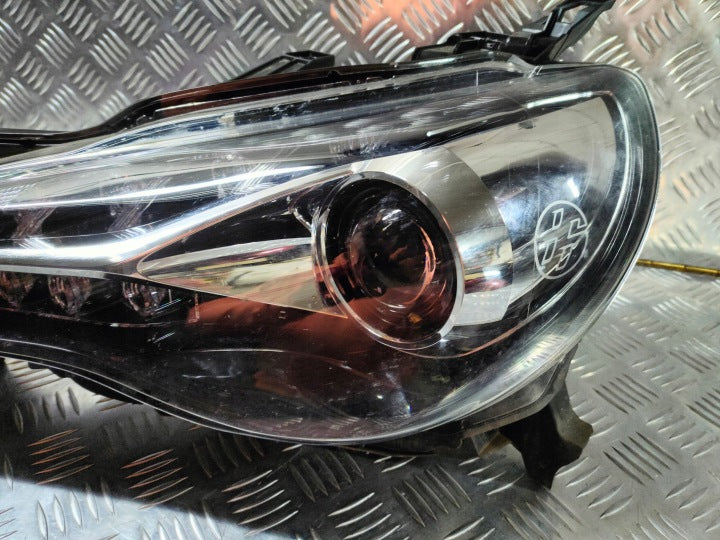 Frontscheinwerfer Toyota 42390976F32 LED Links Scheinwerfer Headlight SCH8357760354um