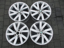 Laden Sie das Bild in den Galerie-Viewer, 4x Alufelge 16 Zoll 6.5" 5x112 41ET Glanz Silber 3G0601025A Skoda I Rim Wheel FEL4936431459nv