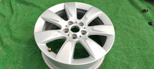 Load image into Gallery viewer, 1x Alufelge 17 Zoll Weiß 6868276 Mini Countryman F60 Rim Wheel FEL2450216903cw