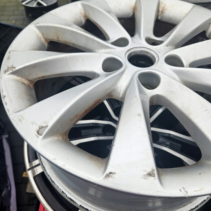 1x Alufelge 17 Zoll 7.0" 5x115 44ET Glanz Silber OP068K1 Opel Zafira Rim Wheel FEL3766526714iz