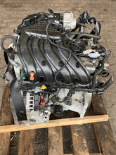 Laden Sie das Bild in den Galerie-Viewer, Motor Dacia Duster H4MD738 1.6 90TKm 2016 Benzin Engine Komplett MOT1538632269ws