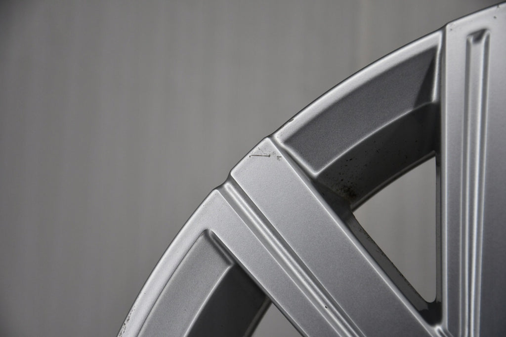 1x Alufelge 18 Zoll 7.5" 5x112 51ET Glanz Silber 5H0601025M VW Golf Viii FEL8647986586zw