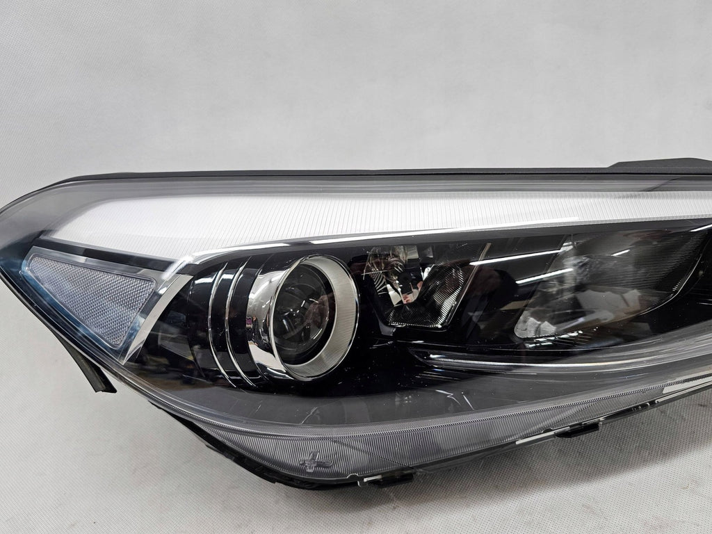 Frontscheinwerfer Hyundai Tucson 92102D7101 Rechts Scheinwerfer Headlight SCH8865564282ff