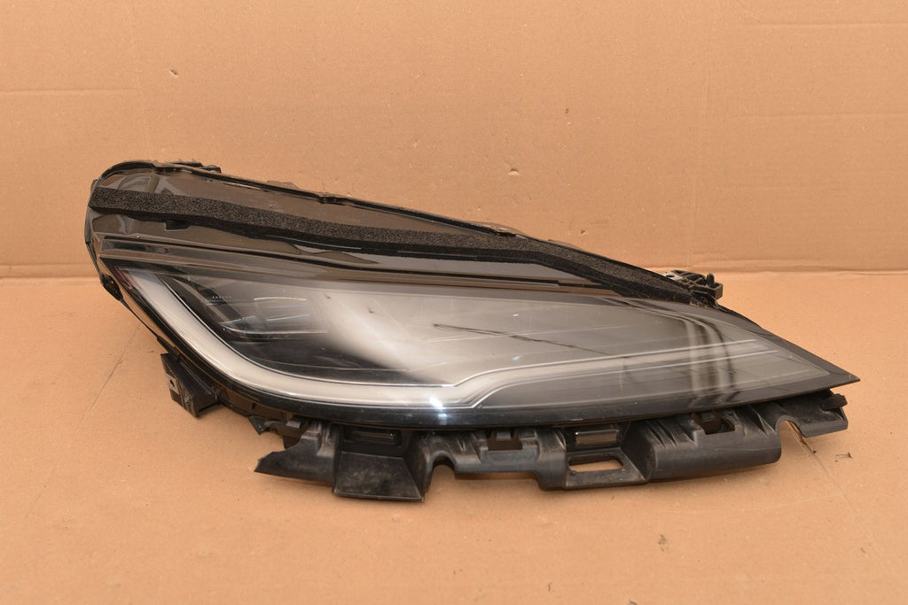 Frontscheinwerfer Tesla 3 1760889-00-F PMI150921 LED Rechts Headlight SCH8226361943zc