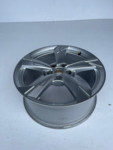 Load image into Gallery viewer, 1x Alufelge 18 Zoll 8.0&quot; 5x112 39ET Glanz Silber 4K0601025 Audi A6 C8 Rim Wheel