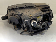 Laden Sie das Bild in den Galerie-Viewer, Frontscheinwerfer VW Passat 3C0941752G Links Scheinwerfer Headlight SCH4350200445lb