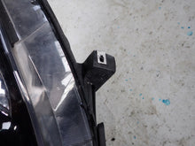 Laden Sie das Bild in den Galerie-Viewer, Frontscheinwerfer Opel Mokka LED Links Scheinwerfer Headlight