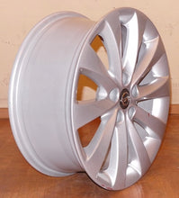 Laden Sie das Bild in den Galerie-Viewer, 1x Alufelge 17 Zoll 7.0" 5x105 42ET OP067K2 Opel Astra Rim Wheel FEL6893127475ik