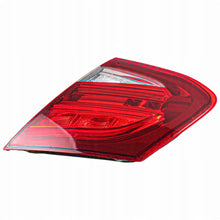 Laden Sie das Bild in den Galerie-Viewer, Rückleuchte Mercedes-Benz A205 C205 A2059066800 Rechts Rearlight