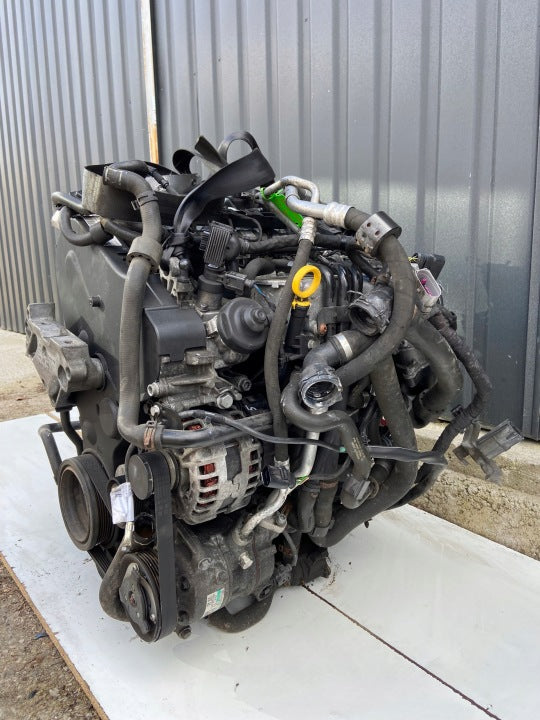 Motor Seat Leon CLH 1.6 TDI 105PS 89TKm Engine Komplett MOT3518739938ss