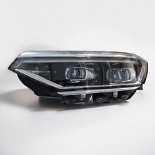 Laden Sie das Bild in den Galerie-Viewer, Frontscheinwerfer VW Passat B8 3G1941081P LED Links Scheinwerfer Headlight