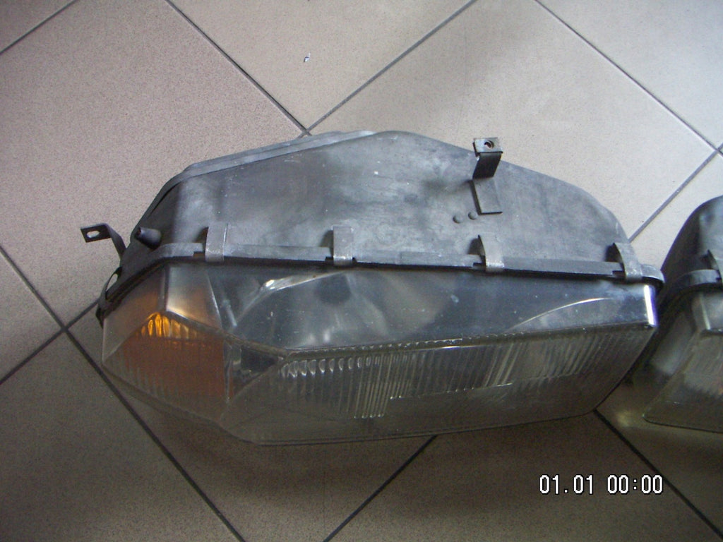 Frontscheinwerfer Audi Ro 80 Ein Satz Scheinwerfer Headlight SCH3987183533th