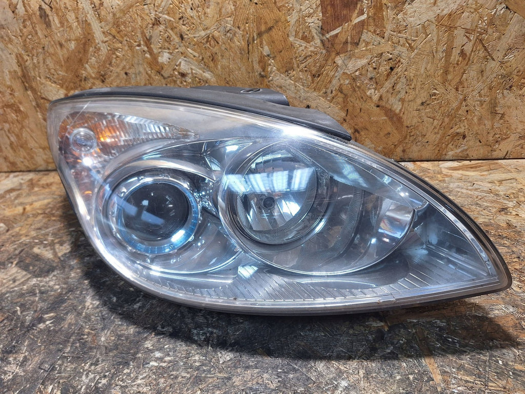 Frontscheinwerfer Hyundai I30 VAY5022 Rechts Scheinwerfer Headlight SCH5799260189rg