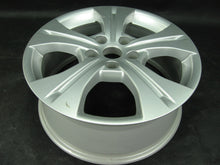Laden Sie das Bild in den Galerie-Viewer, 1x Alufelge 17 Zoll 7.0&quot; 5x114.3 49ET 403000051R Renault Megane Fluence