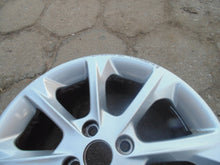 Load image into Gallery viewer, 1x Alufelge 17 Zoll 7.0" 4x108 47 5ET Glanz Silber H1BC-1007-C1A Ford Fiesta I FEL4931421068ay